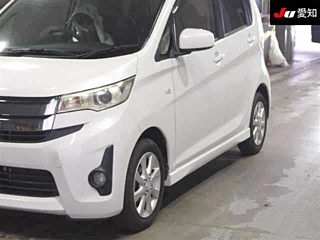 MITSUBISHI EK CUSTOM 2013