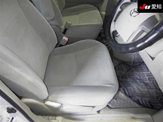 TOYOTA NOAH 2008