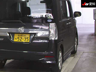 DAIHATSU TANTO 2013