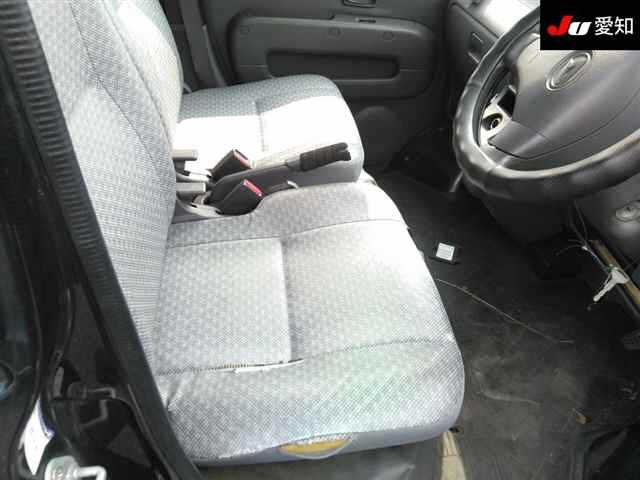 DAIHATSU HIJET VAN 2011