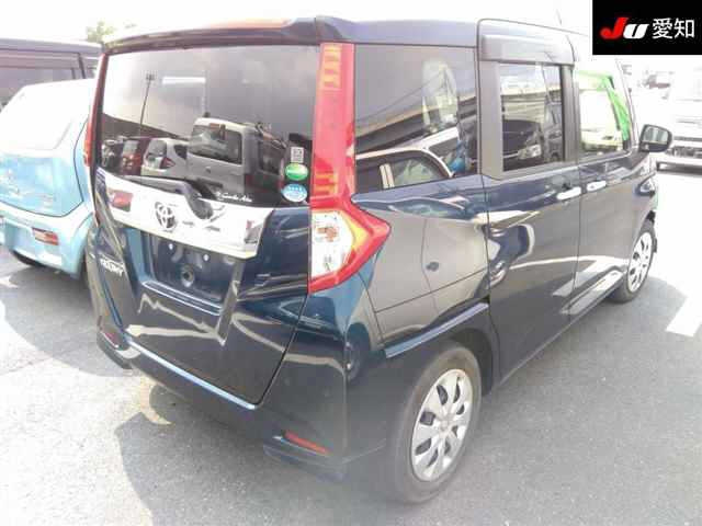 TOYOTA ROOMY 2019