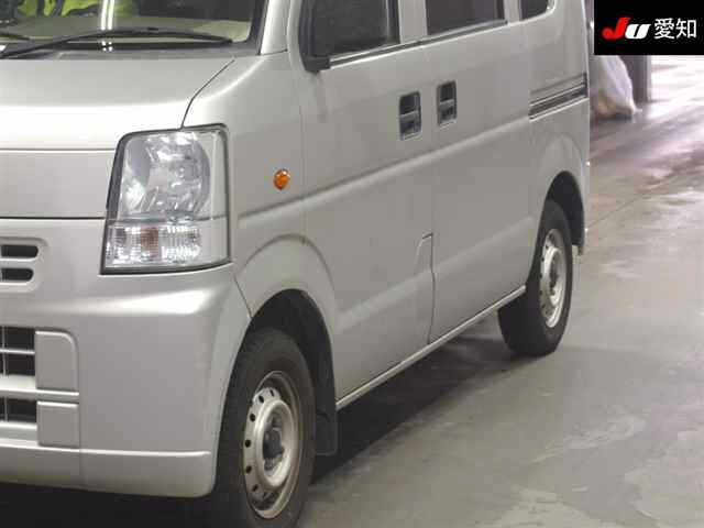 NISSAN CLIPPER VAN 2015