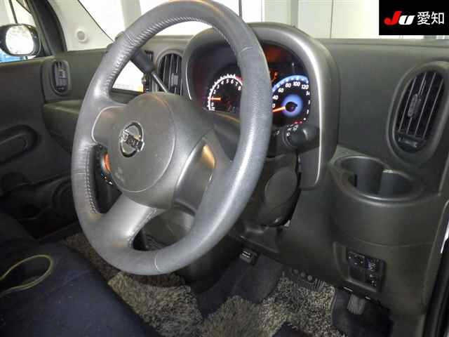 NISSAN CUBE 2012