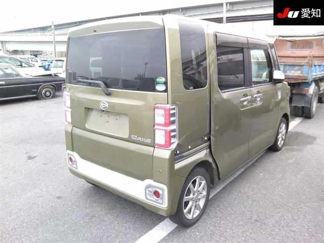 DAIHATSU WAKE 2016
