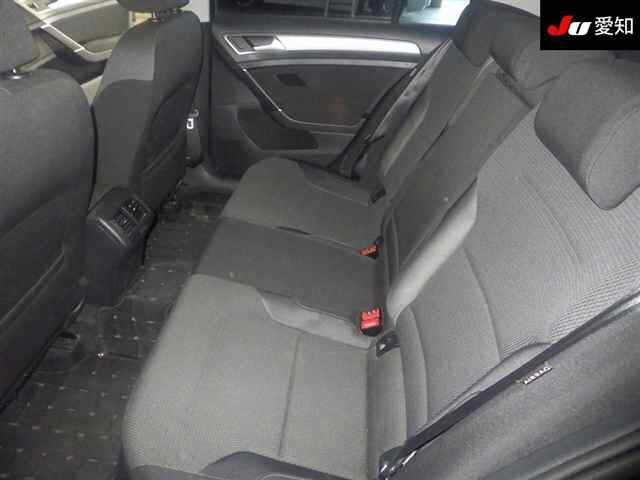 VOLKSWAGEN GOLF 2014
