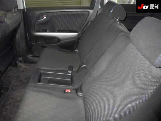 HONDA STREAM 2012