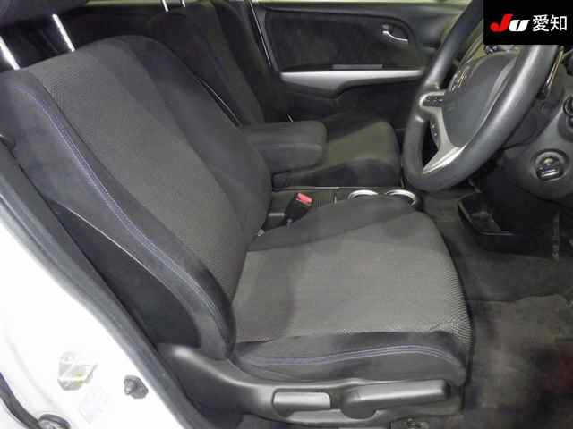 HONDA STREAM 2012