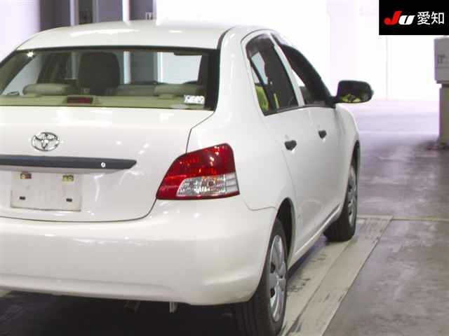 TOYOTA BELTA 2012