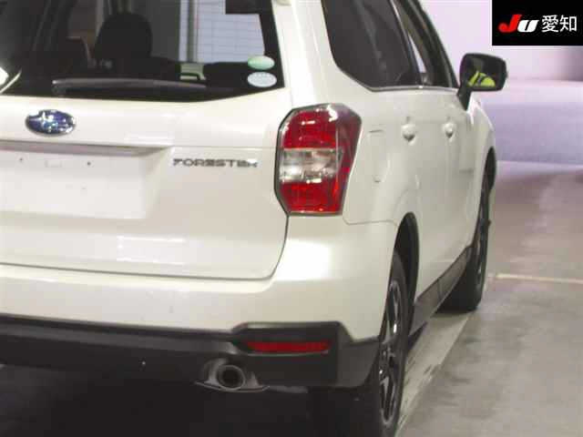 SUBARU FORESTER 2014