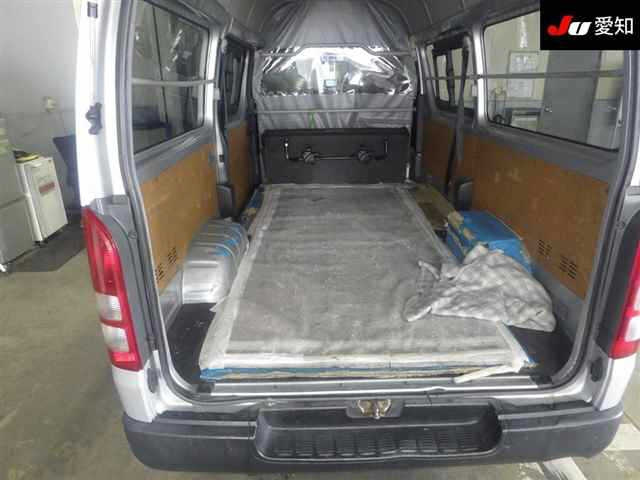 TOYOTA REGIUS ACE VAN 2017