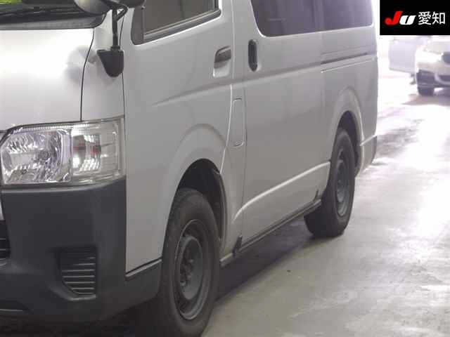 TOYOTA REGIUS ACE VAN 2017