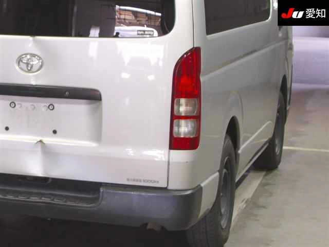 TOYOTA REGIUS ACE VAN 2017