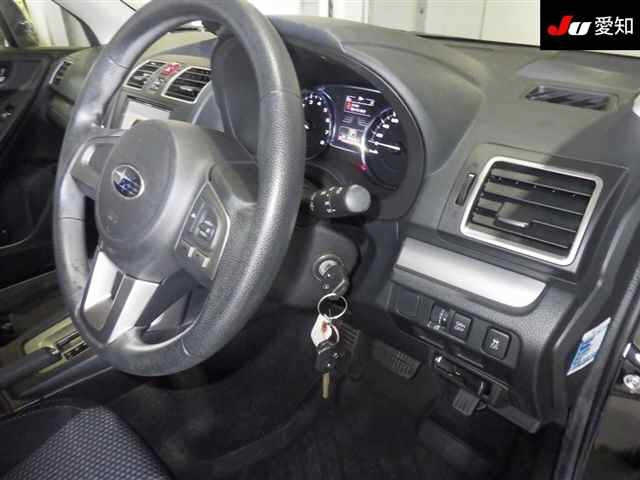 SUBARU FORESTER 2018