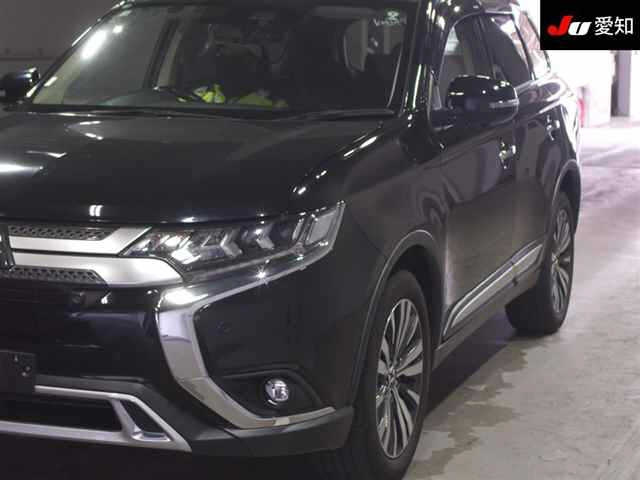 MITSUBISHI OUTLANDER 2020