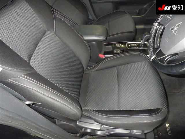 MITSUBISHI OUTLANDER 2020