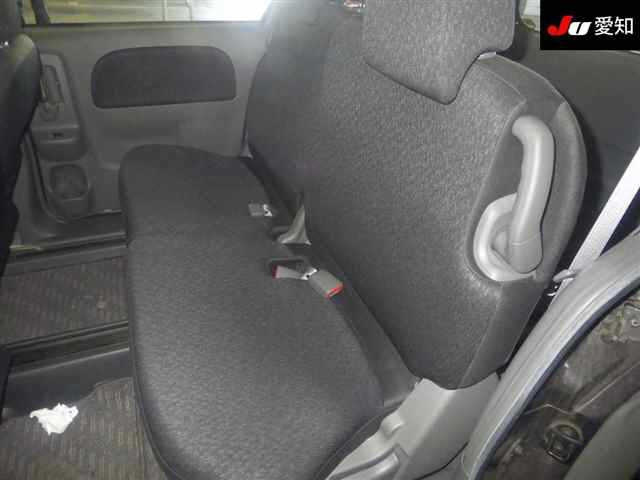 TOYOTA SIENTA 2012