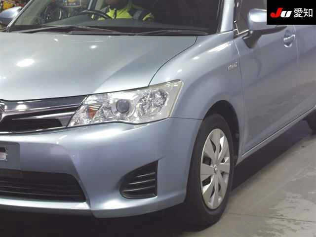 TOYOTA COROLLA FIELDER 2013