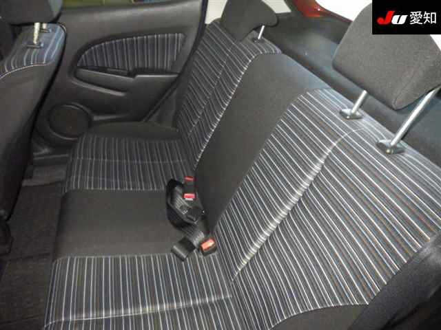 MAZDA DEMIO 2010