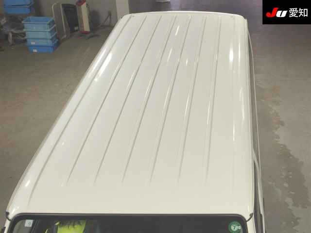 TOYOTA HIACE VAN 2023