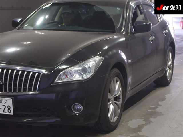 MITSUBISHI PROUDIA 2012
