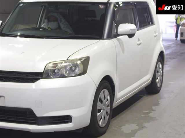 TOYOTA COROLLA RUMION 2012