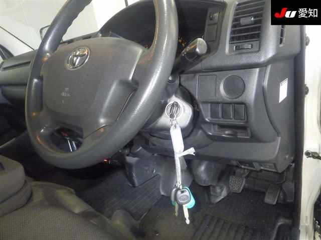 TOYOTA REGIUS ACE VAN 2015