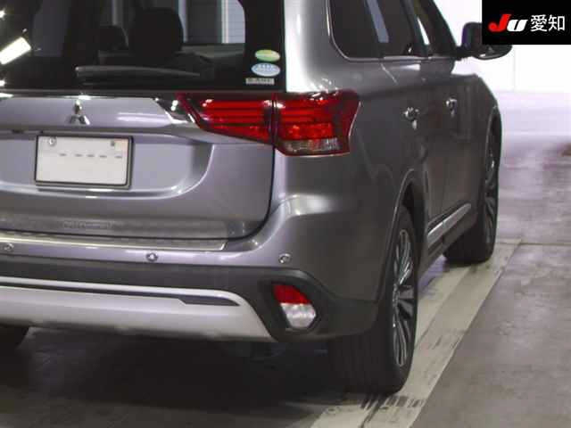 MITSUBISHI OUTLANDER 2019