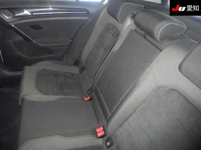 VOLKSWAGEN GOLF 2014