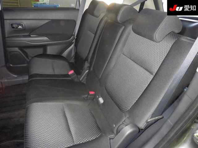 MITSUBISHI OUTLANDER 2017