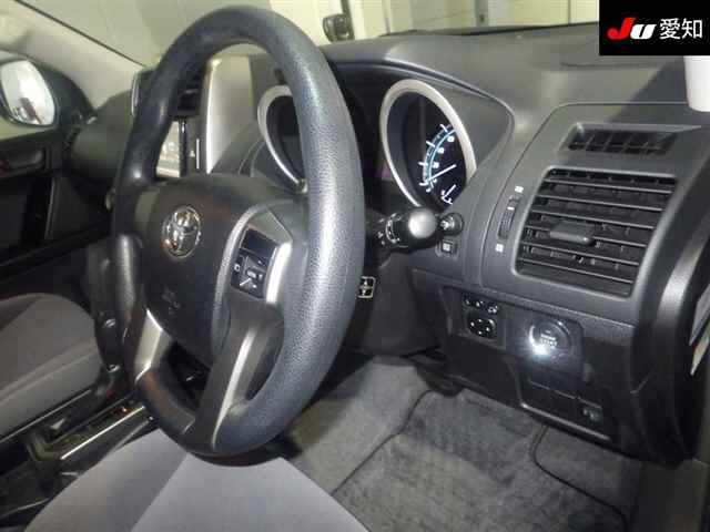 TOYOTA LAND CRUISER PRADO 2010