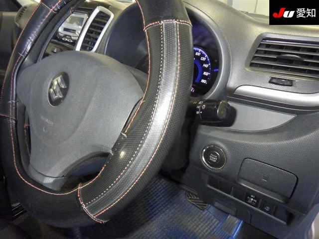 SUZUKI SOLIO 2011