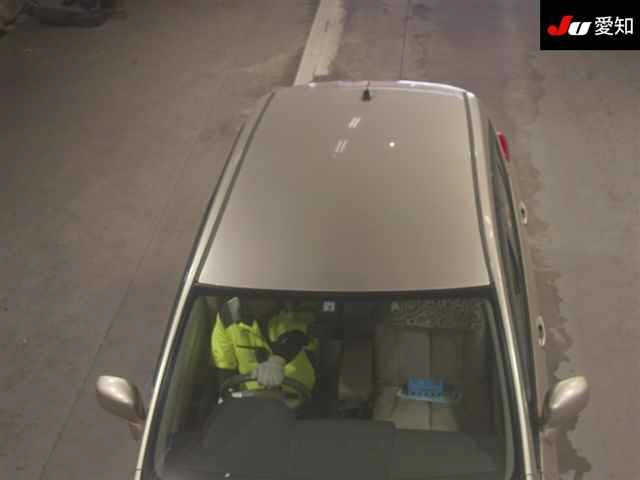 NISSAN TIIDA 2010