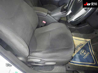 TOYOTA PRIUS 2011