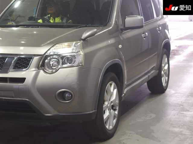 NISSAN X-TRAIL 2013