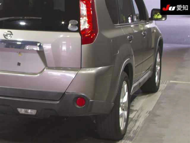 NISSAN X-TRAIL 2013