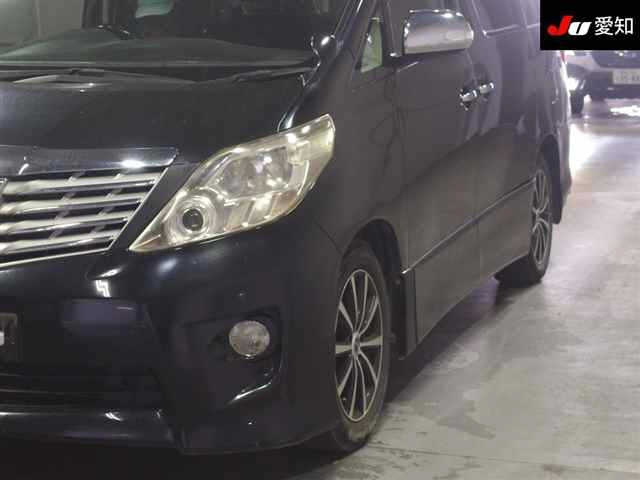 TOYOTA ALPHARD 2011