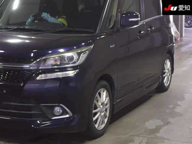 MITSUBISHI DELICA D2 2018