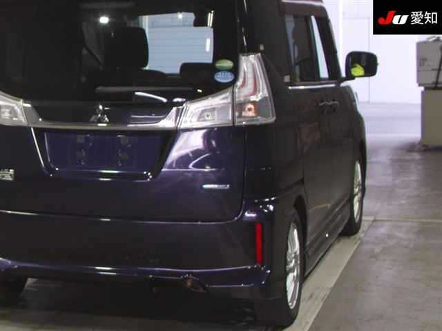MITSUBISHI DELICA D2 2018