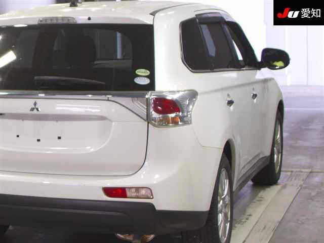 MITSUBISHI OUTLANDER 2012