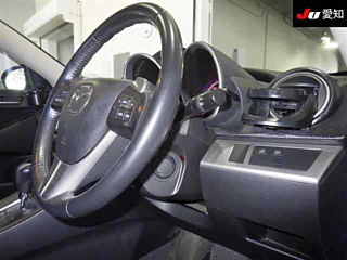 MAZDA AXELA 2009