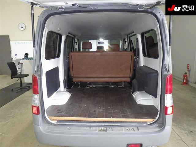 TOYOTA TOWN ACE VAN 2011