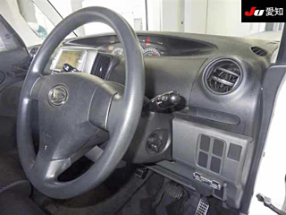 DAIHATSU TANTO 2008