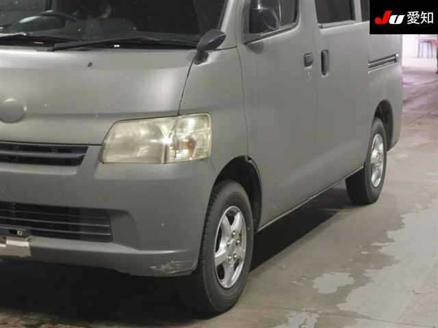TOYOTA TOWN ACE VAN 2011