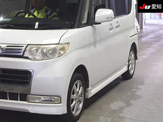 DAIHATSU TANTO 2008