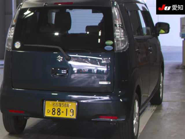 SUZUKI MRWAGON 2015