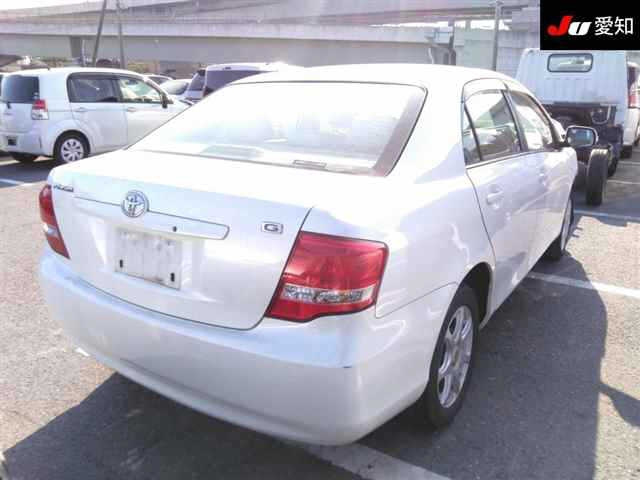 TOYOTA COROLLA AXIO 2010