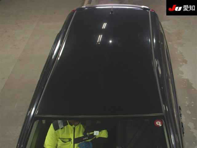 TOYOTA ISIS 2010