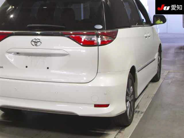 TOYOTA ESTIMA 2018