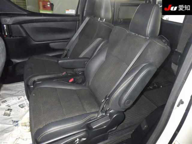 TOYOTA ALPHARD 2021