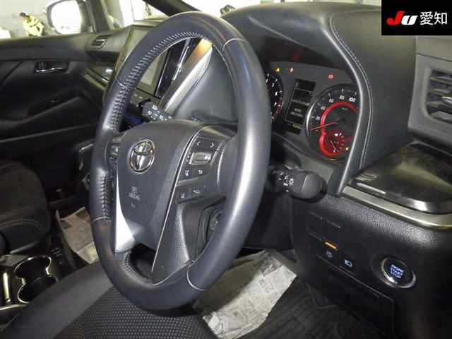 TOYOTA ALPHARD 2021